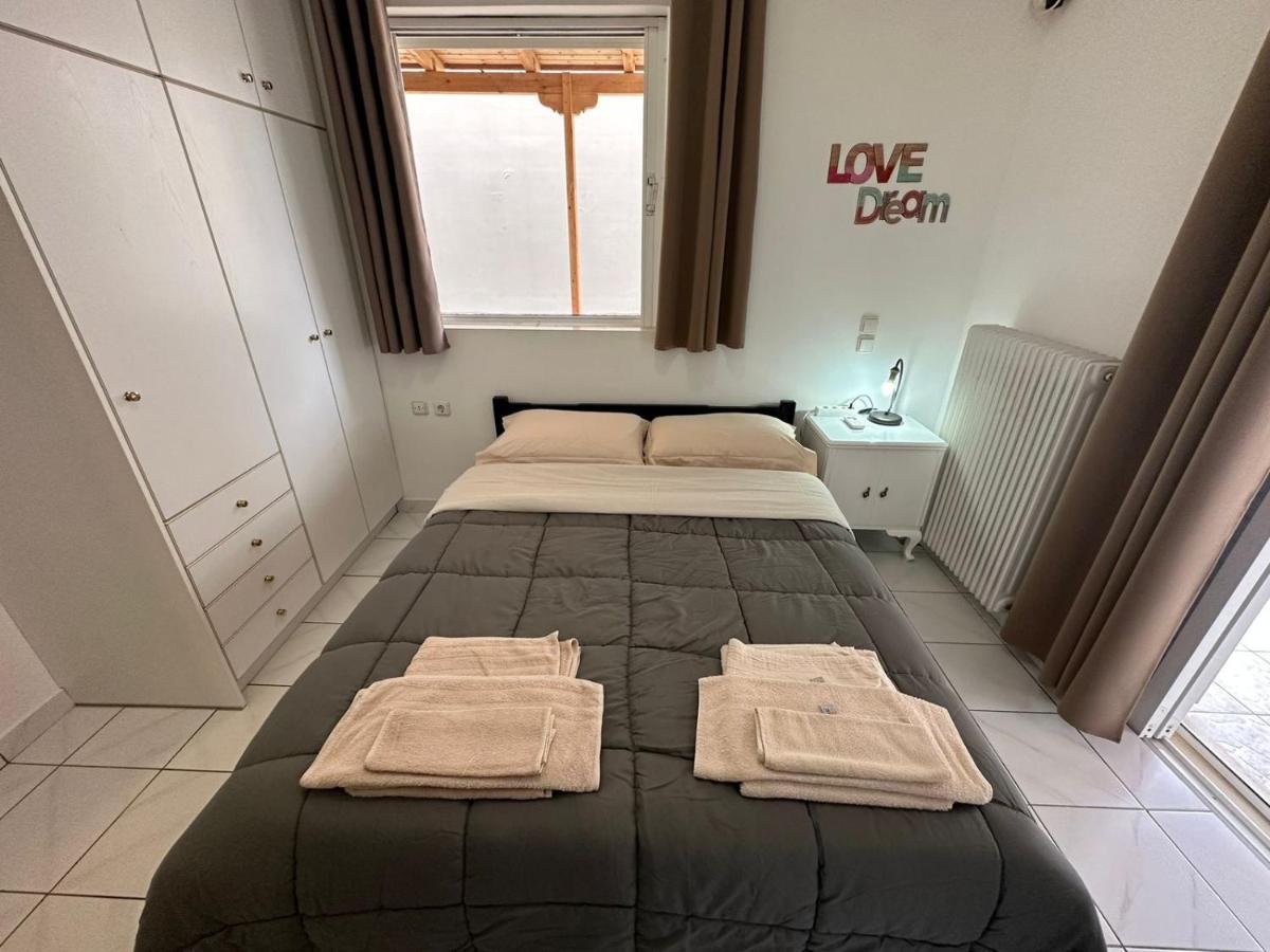 La Vita Apartments-Near Airport & Sea Artemida  Zewnętrze zdjęcie