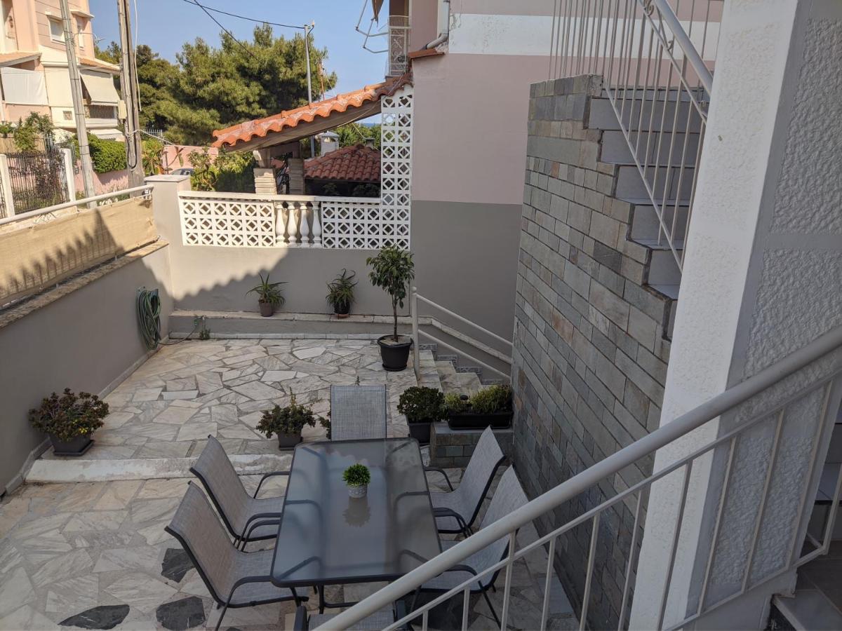 La Vita Apartments-Near Airport & Sea Artemida  Zewnętrze zdjęcie