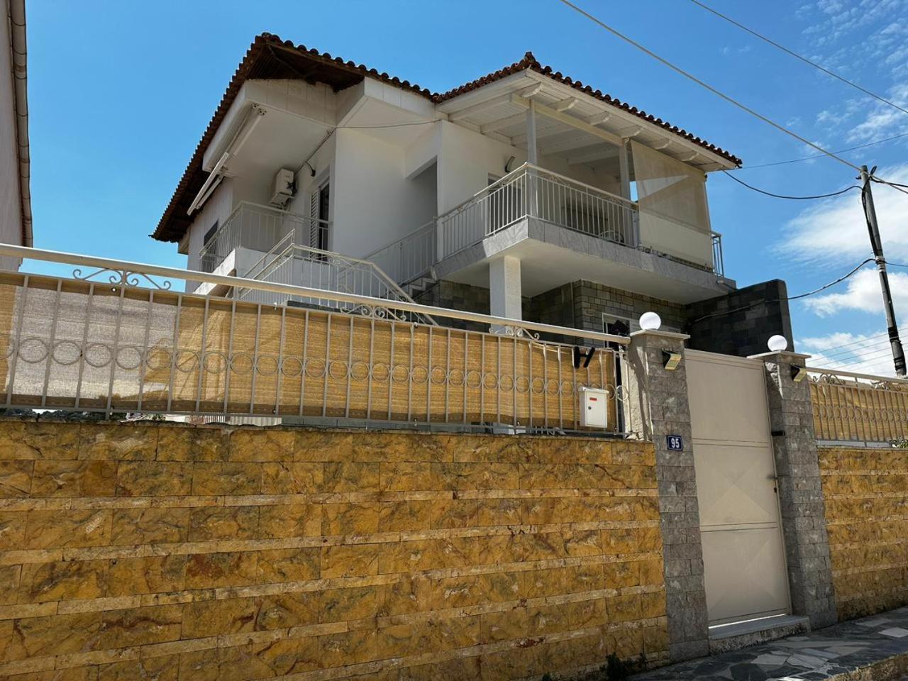 La Vita Apartments-Near Airport & Sea Artemida  Pokój zdjęcie